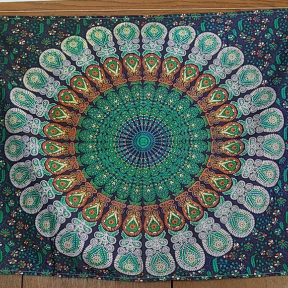 Other - Tapestry Wall Hanging Mandala Green and Blue NEW